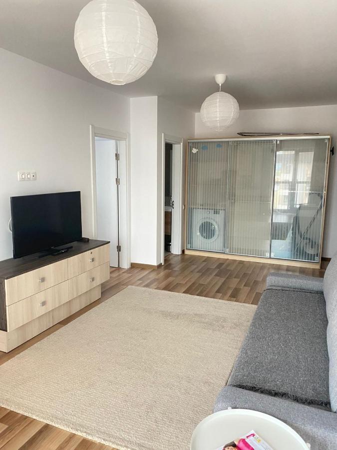 Welcome In Central Pitesti Apartment Ngoại thất bức ảnh